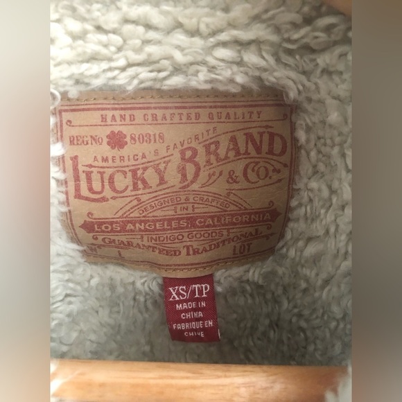 LUCKY BRAND Sherpa Lined Denim Trucker Jacket - Picture 3 of 12